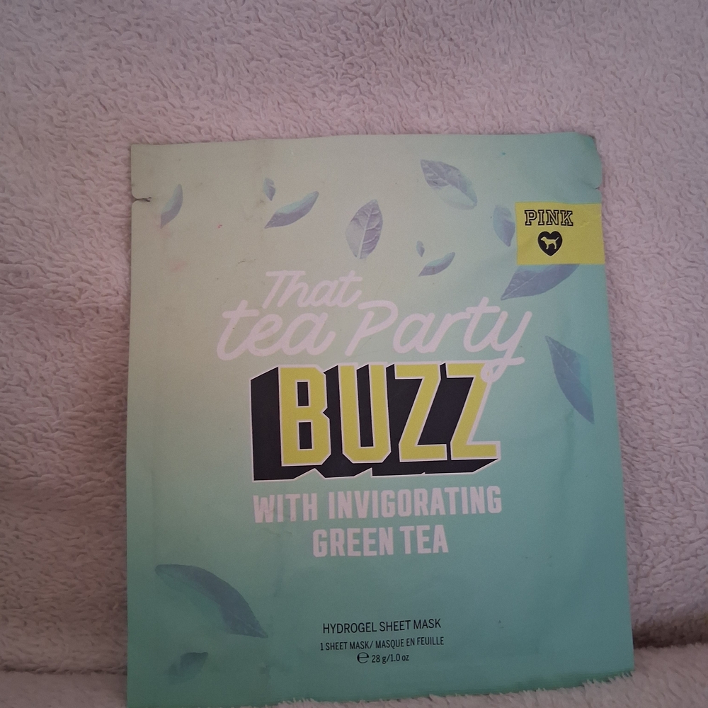 Pink Hydrogel Sheet Mask with Green Tea